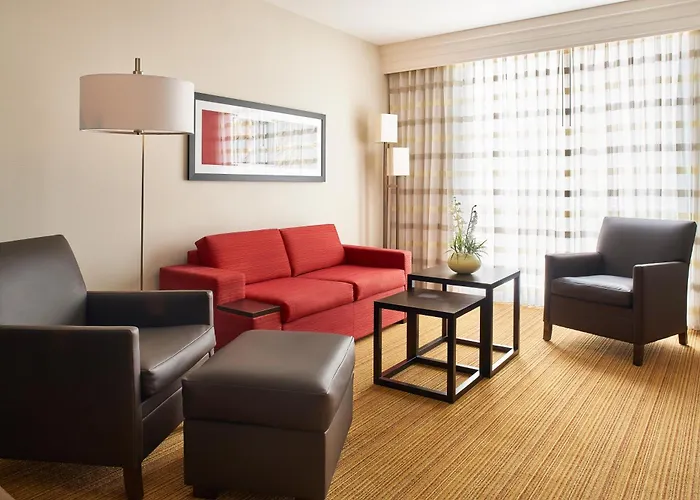 Courtyard By Marriott Mexico City Airport
